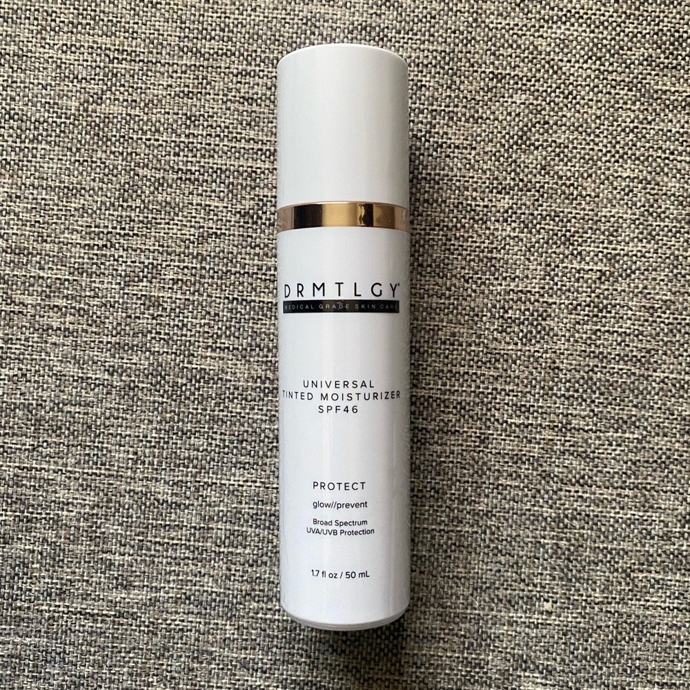 ✨ Drmtlgy Universal Tinted Moisturizer SPF 46 ✨
